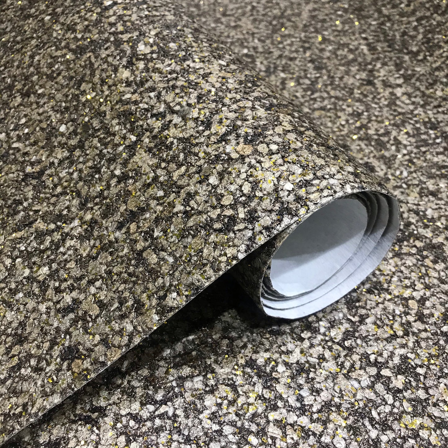 Mica High Gloss Pebble Wallpaper - (Taupe/Dark Bronze Pebble) - MLG53