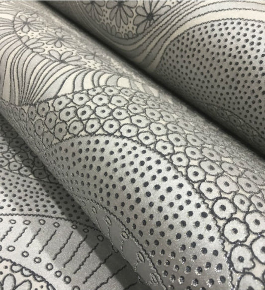 Glass Bead Floral Henna (Grey) - GB104